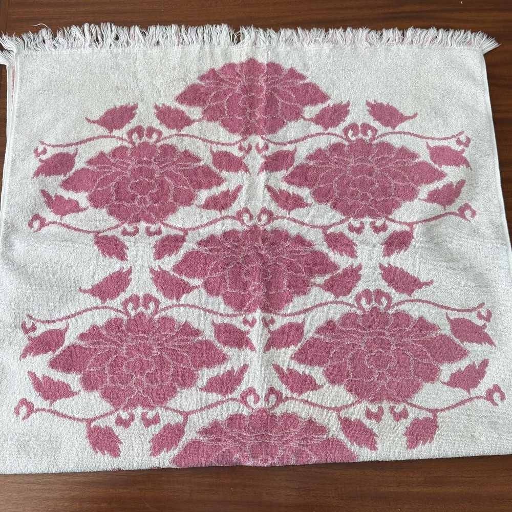 VTG‎ St Marys Pink White 100% Cotton Floral Print Washcloth Fringe Bath Towel - Picture 3 of 6